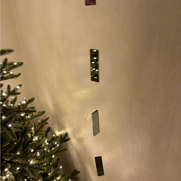 Kurt Adler 9 ft Mirror Garland Rectangle - Picture 6 of 6